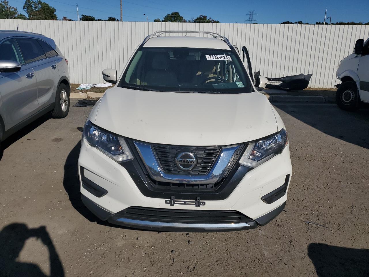 2020 Nissan Rogue - Image 5