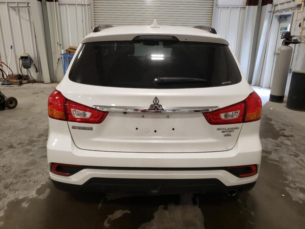 2018 Mitsubishi Outlander Sport Sel VIN: JA4AR4AW9JU017999 Lot: 77811664