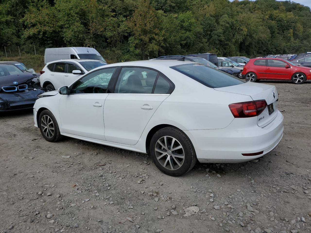 3VWDB7AJXHM411374 2017 Volkswagen Jetta Se