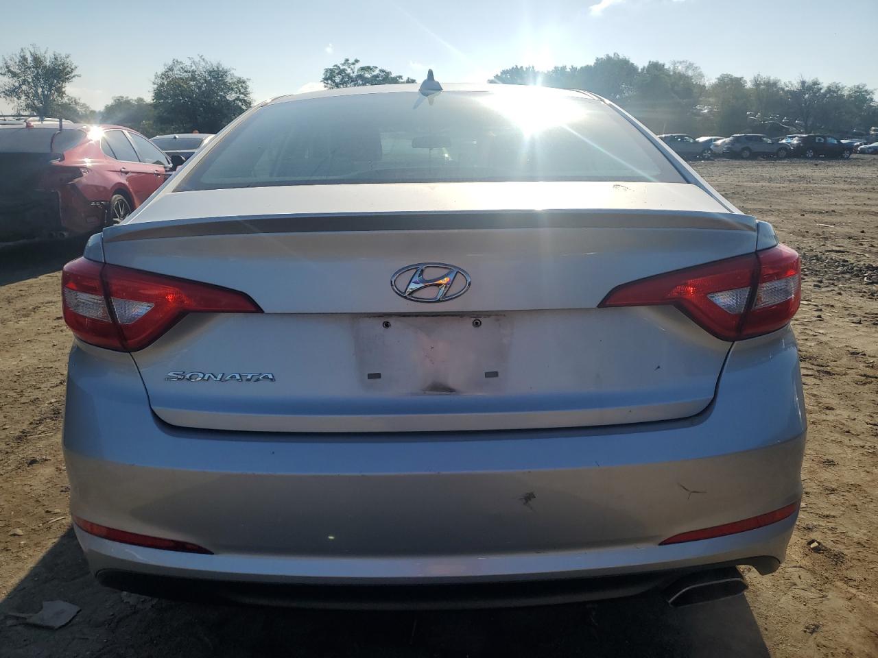 2017 Hyundai Sonata Se VIN: 5NPE24AF0HH563963 Lot: 74747194