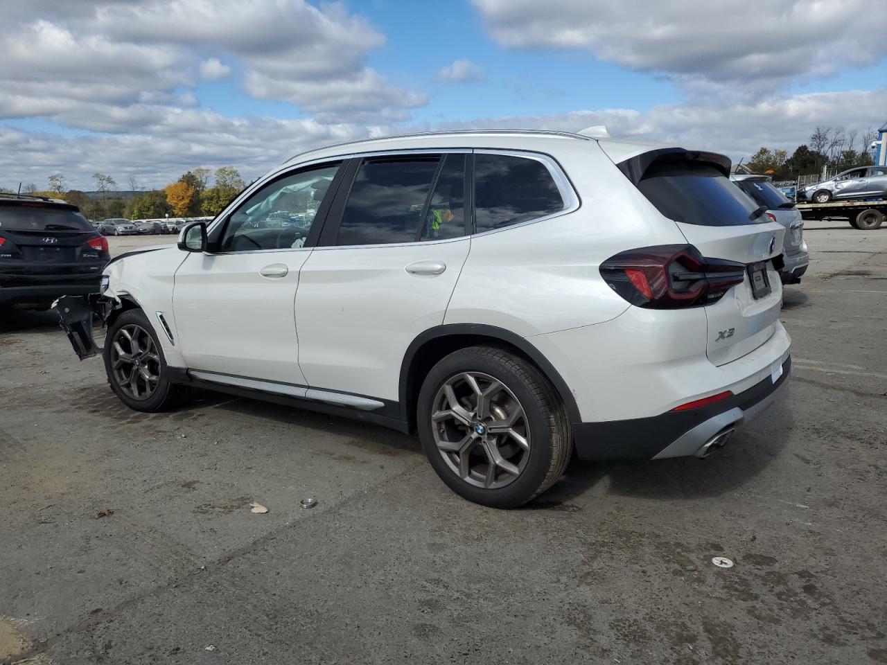 VIN WBX57DP0XNN160141 2022 BMW X3 no.2