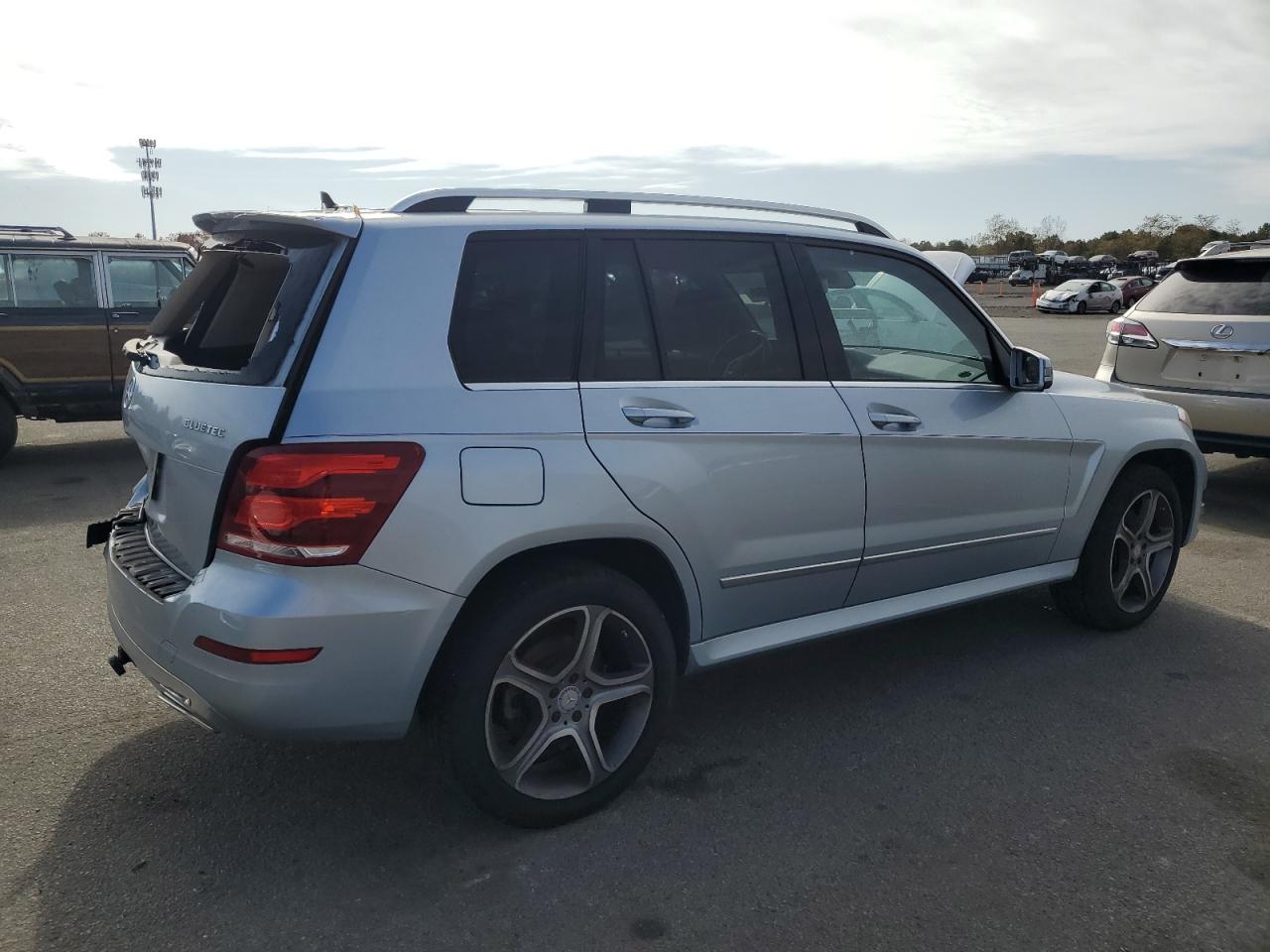 VIN WDCGG0EB9EG190636 2014 MERCEDES-BENZ GLK-CLASS no.3