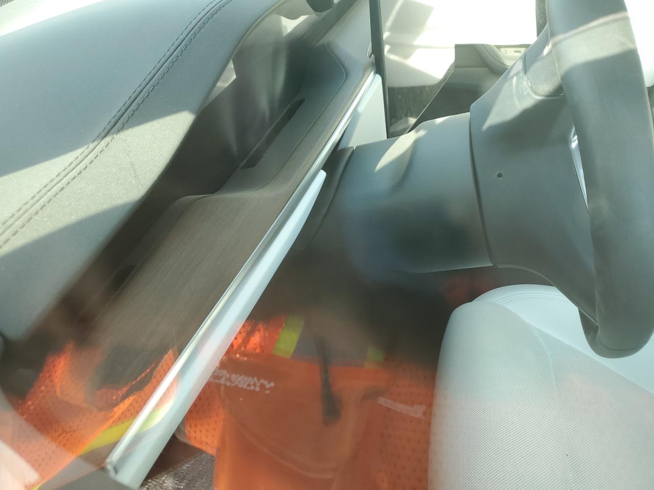 2023 Tesla Model X VIN: 7SAXCDE58PF400193 Lot: 74831404