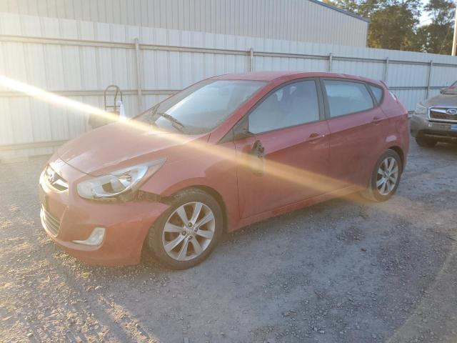  HYUNDAI ACCENT 2012 Красный