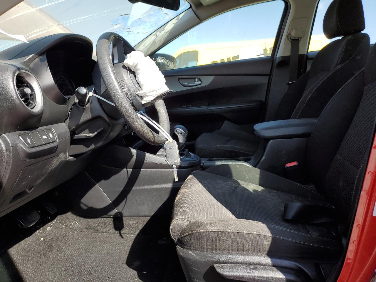 2019 Kia Forte - Image 7