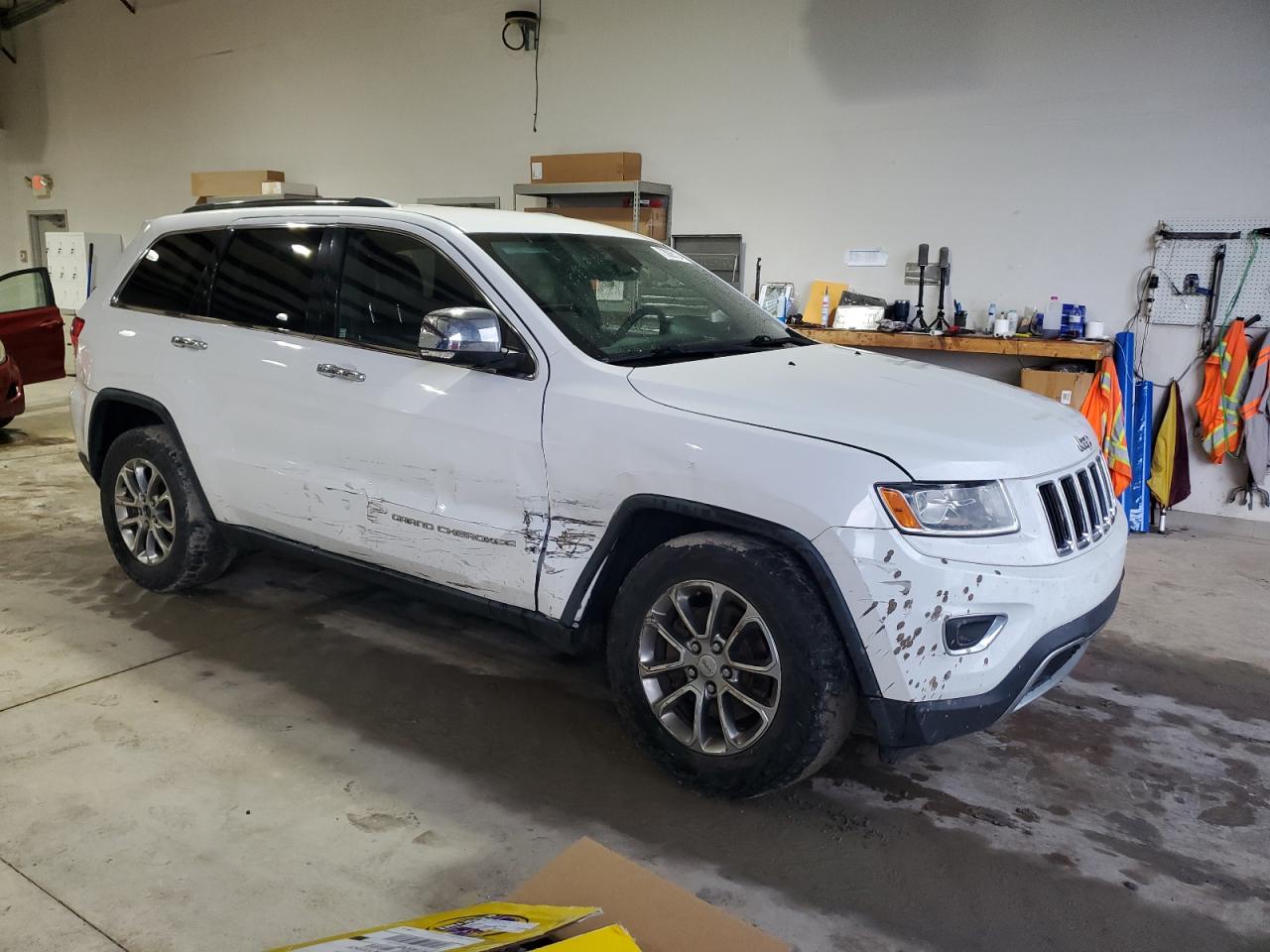 2014 Jeep Grand Cherokee - Image 4