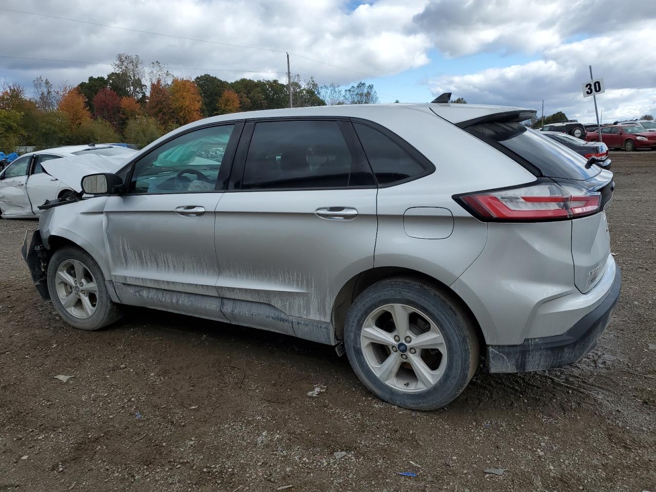 2019 Ford Edge - Image 2