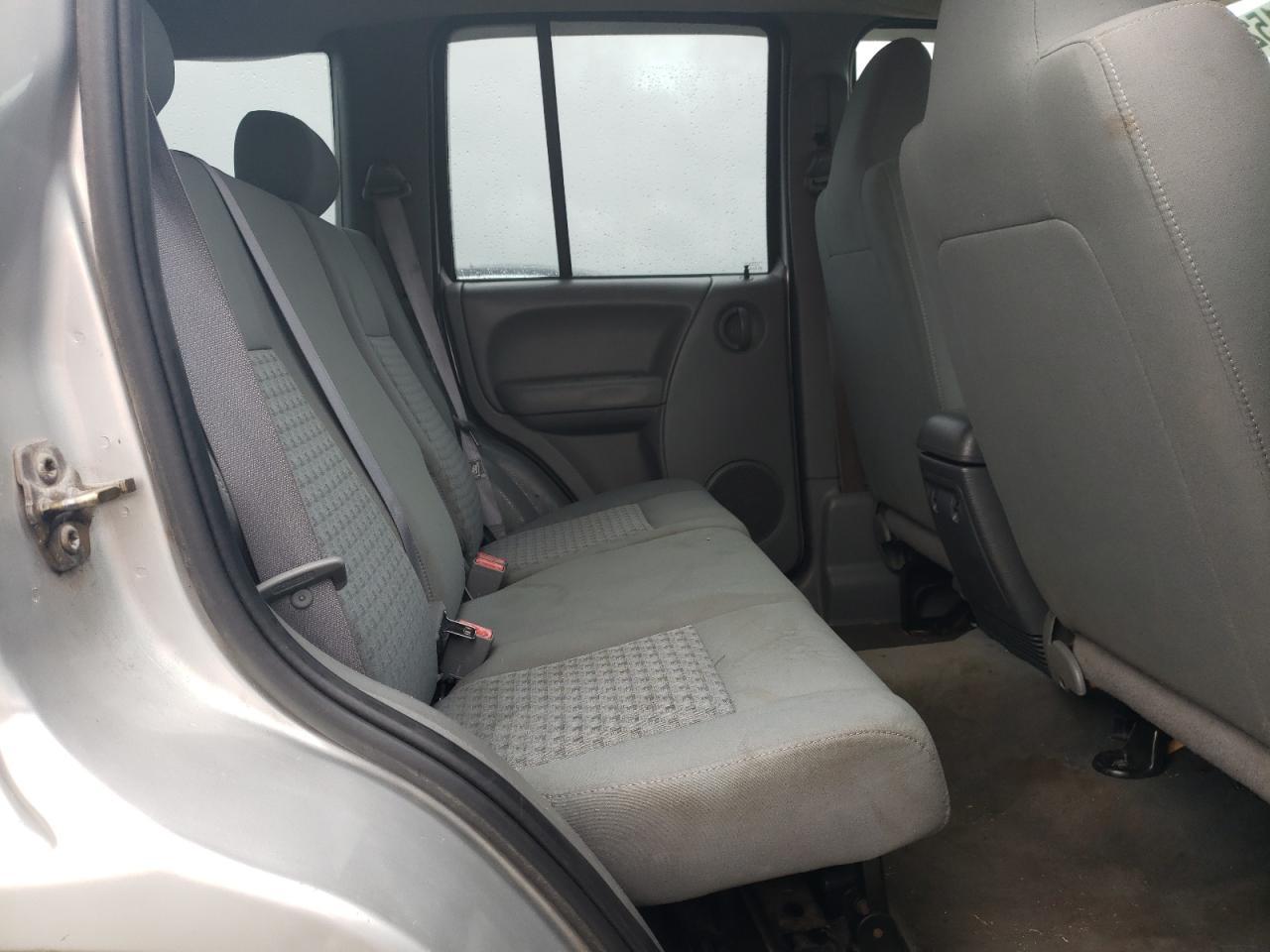 1J8GL48K86W135485 2006 Jeep Liberty Sport