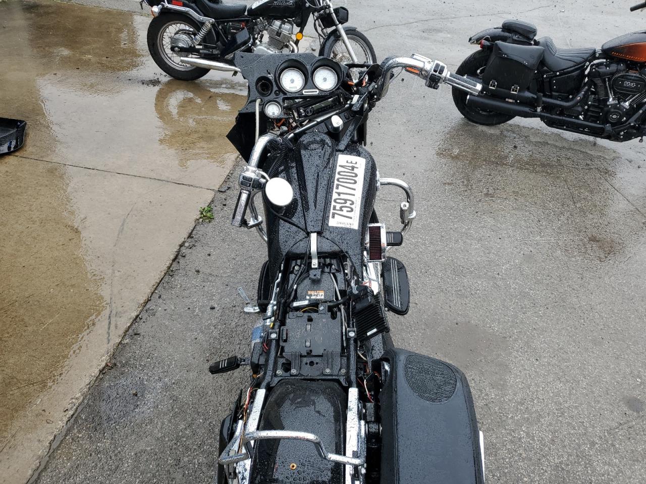 2011 Harley-Davidson Flhx VIN: 1HD1KB413BB648998 Lot: 75917004