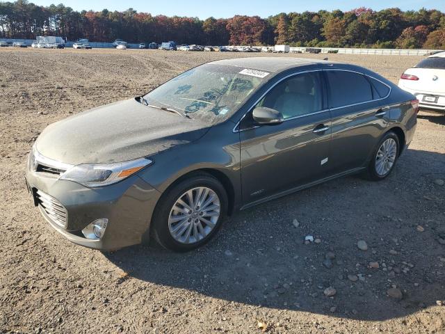 2014 Toyota Avalon Hybrid