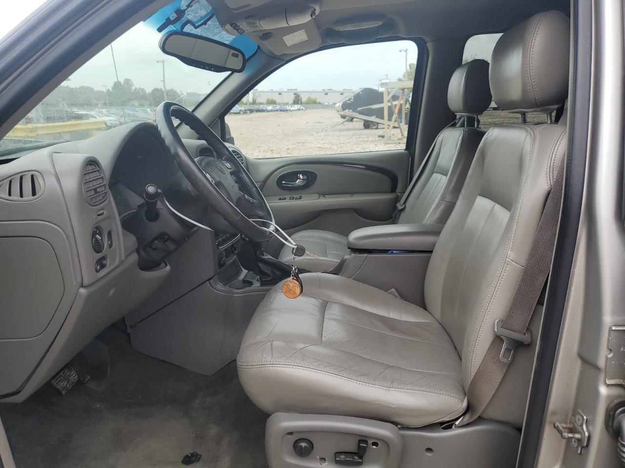 2004 Buick Rainer - Image 7