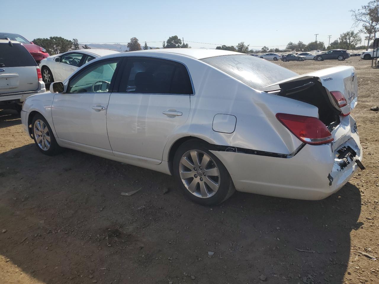 2005 Toyota Avalon Xl VIN: 4T1BK36B65U054623 Lot: 74770044