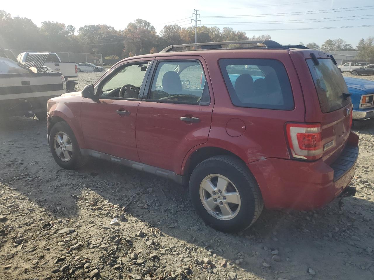 2010 Ford Escape - Image 2