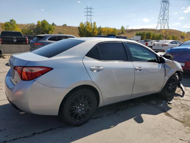  TOYOTA COROLLA 2017 Srebrny