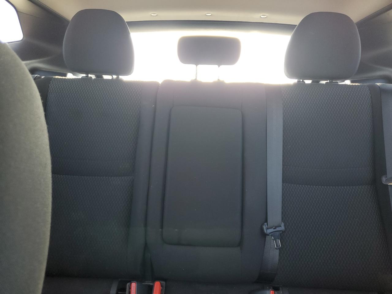 2018 Nissan Rogue - Image 10
