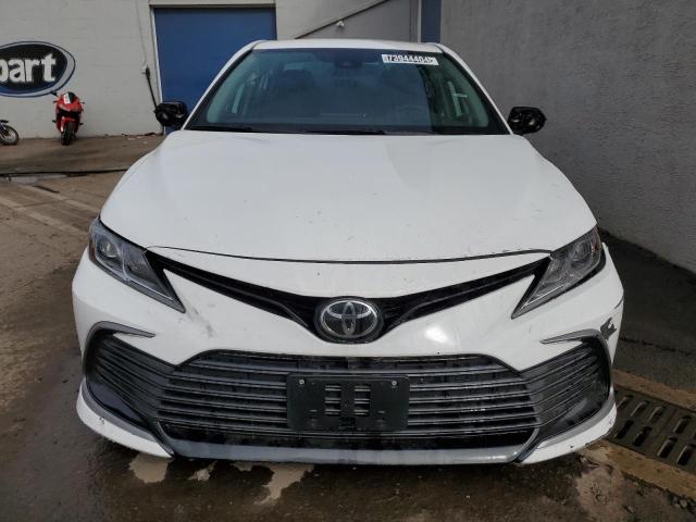  TOYOTA CAMRY 2024 Білий