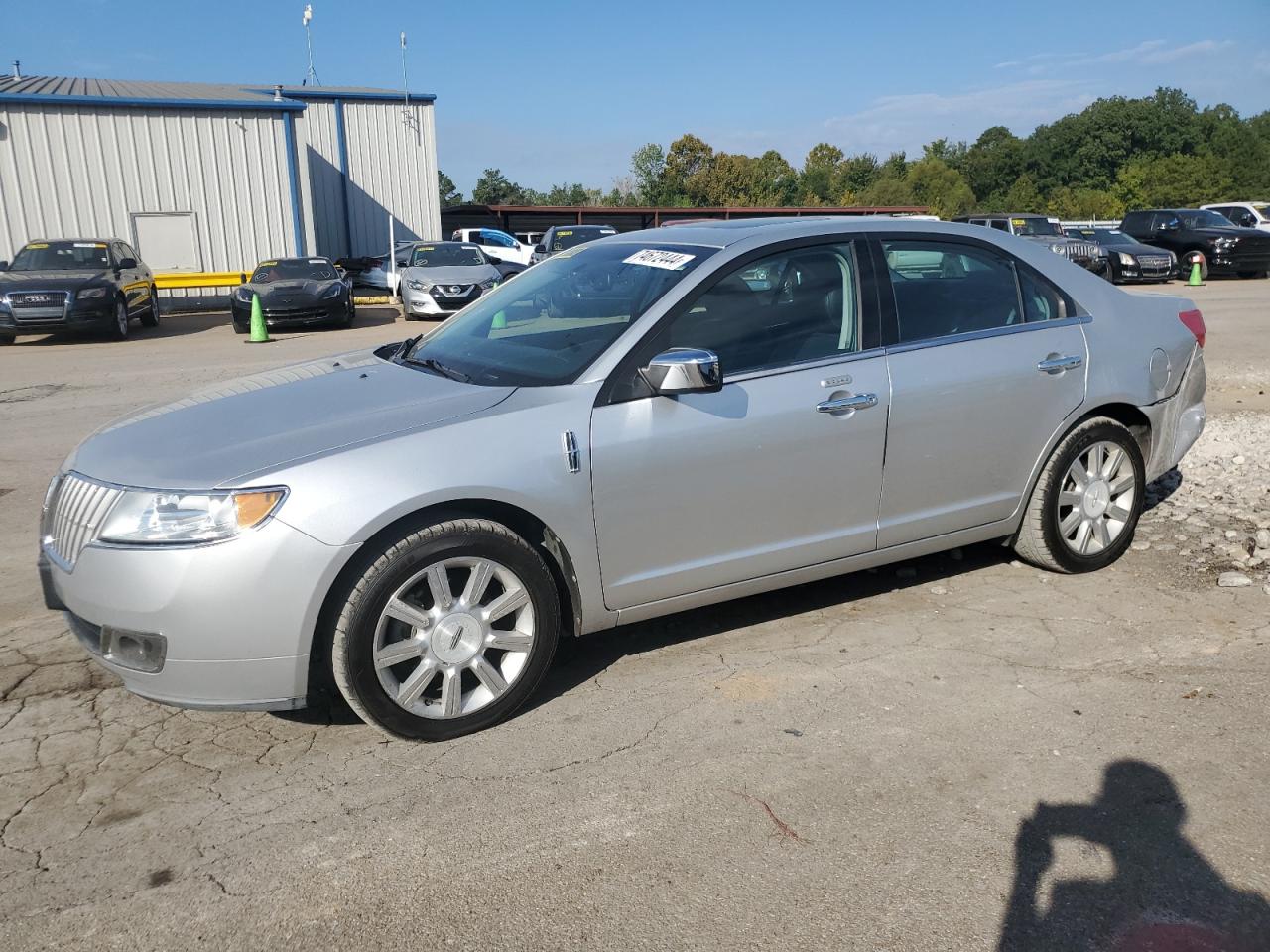 3LNHL2GCXBR754687 2011 Lincoln Mkz