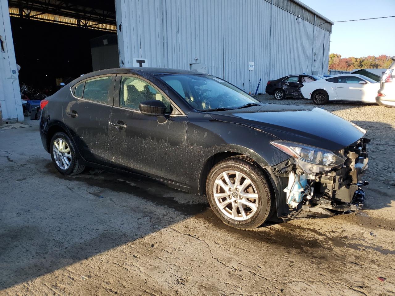 2015 Mazda 3 - Image 4