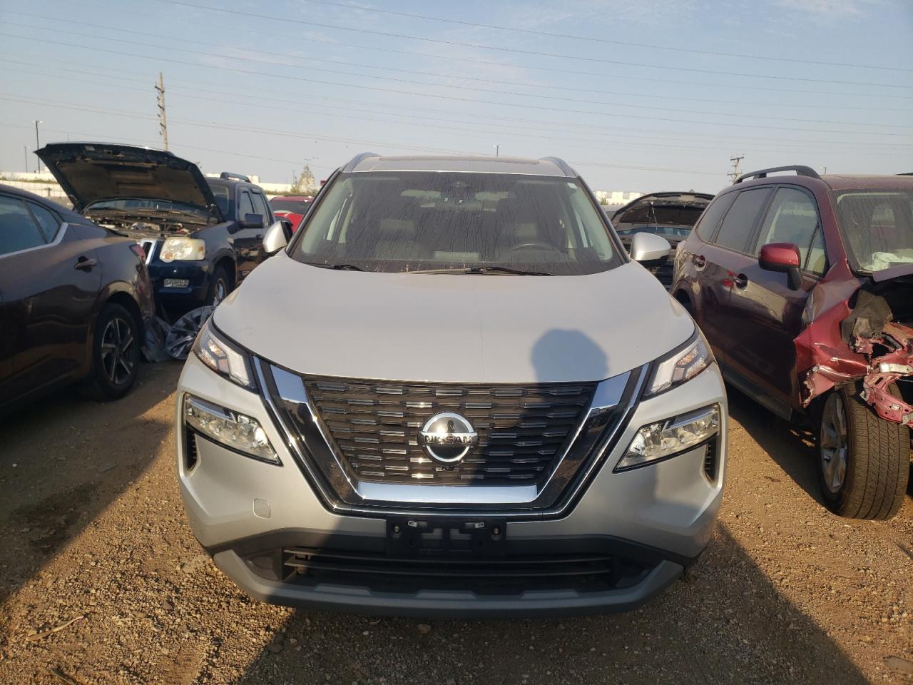2021 Nissan Rogue - Image 5