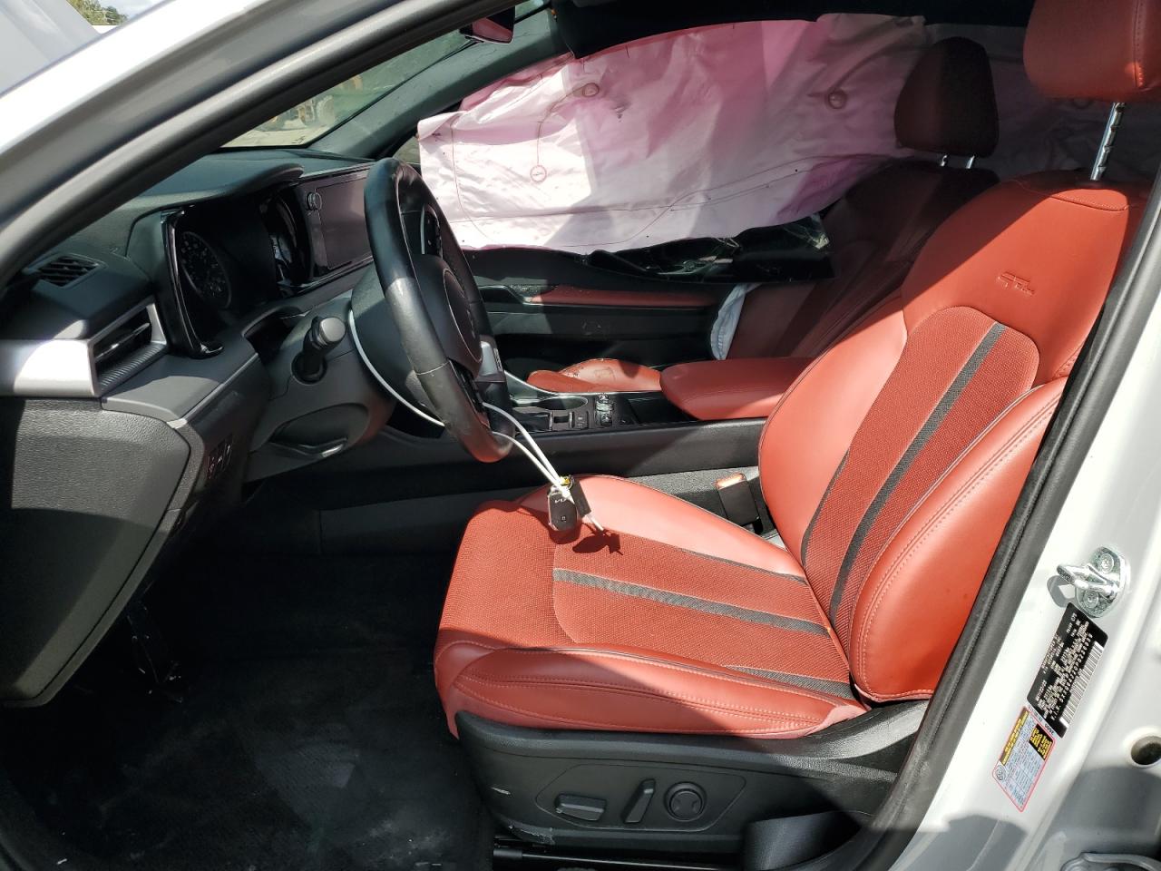 2023 Kia K5 - Image 7