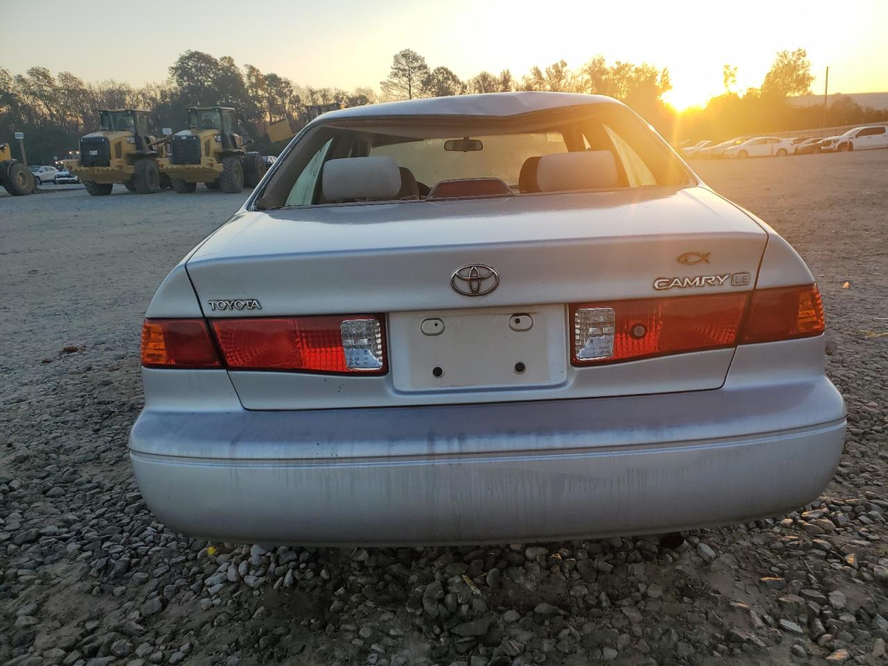 2000 Toyota Camry Ce VIN: 4T1BG28K8YU660387 Lot: 77182924