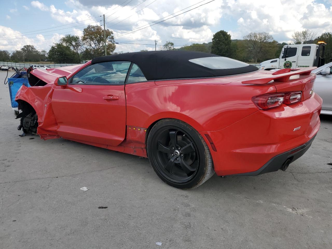 2019 Chevrolet Camaro - Image 2