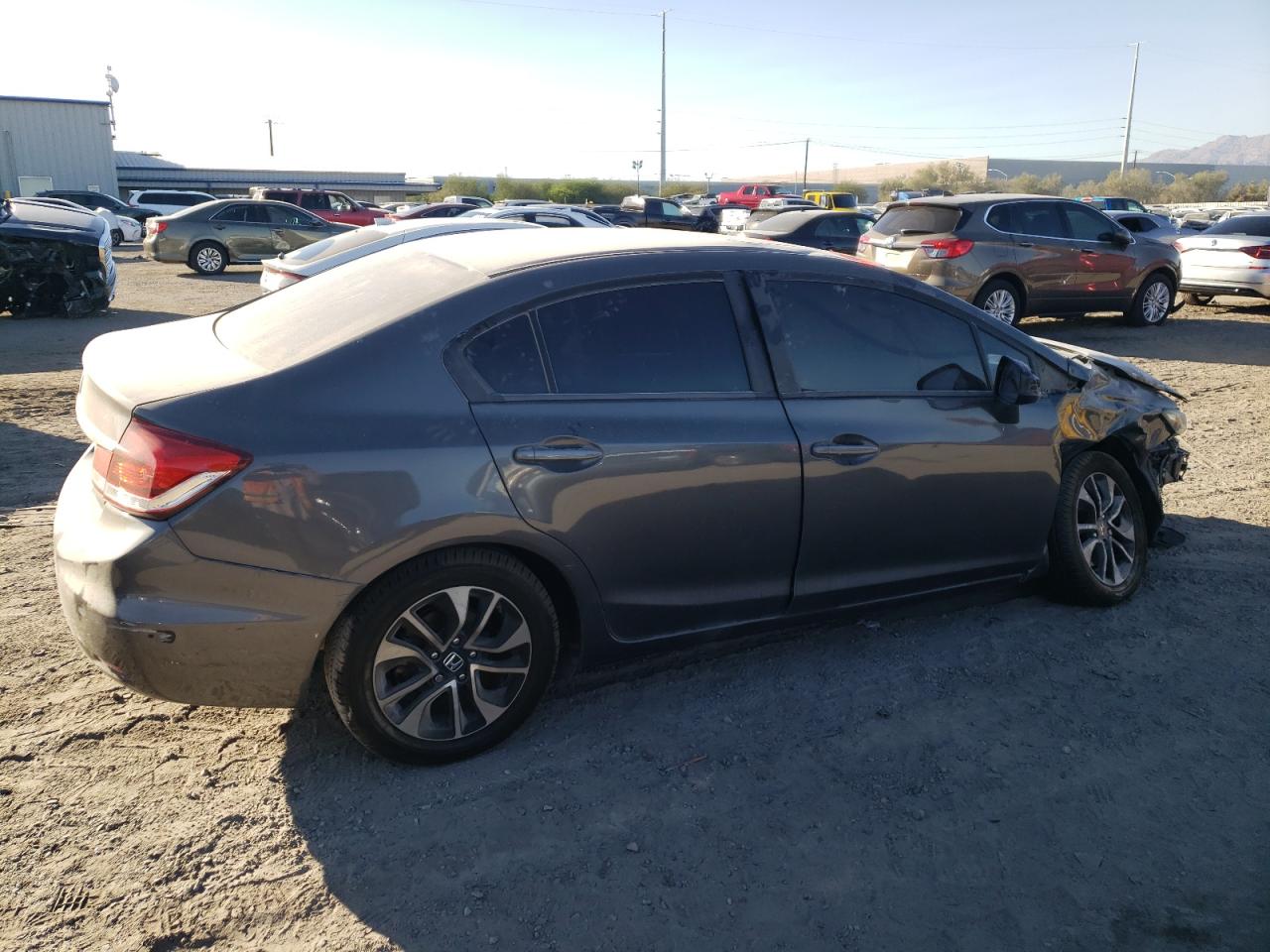 VIN 2HGFB2F82DH522726 2013 HONDA CIVIC no.3