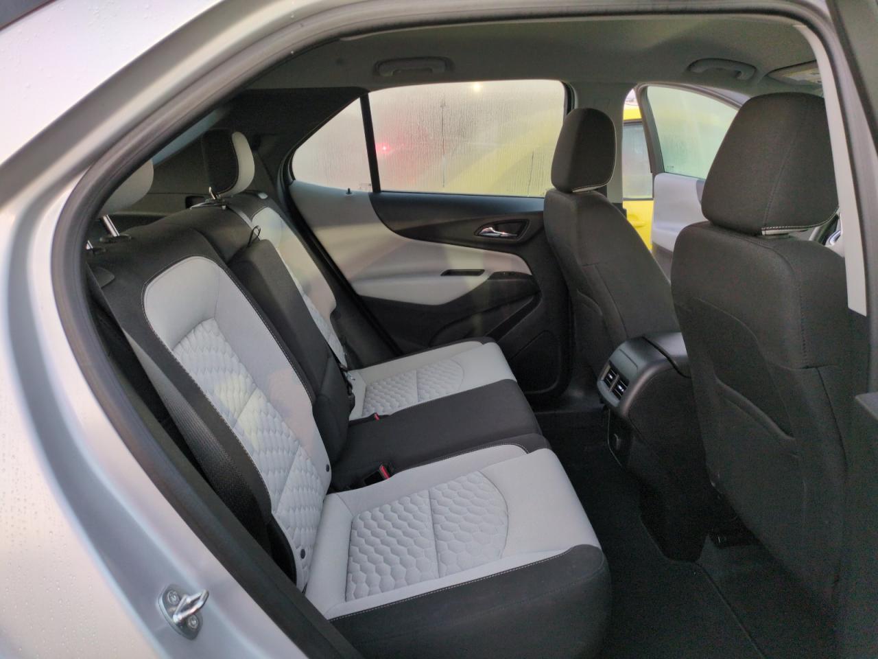 2018 Chevrolet Equinox - Image 11