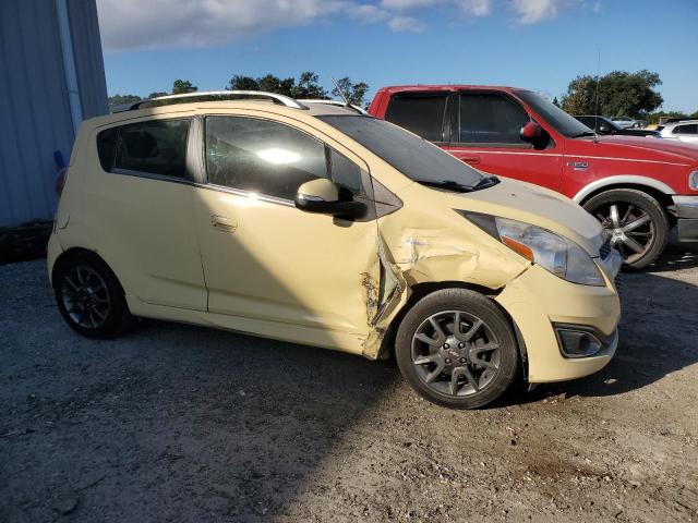  CHEVROLET SPARK 2014 Жовтий