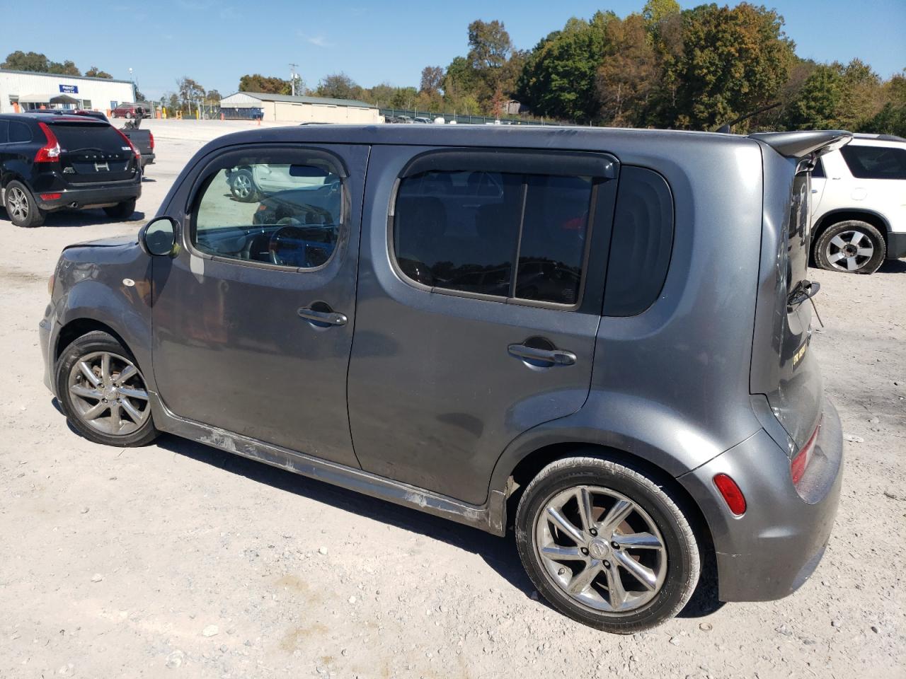 2009 Nissan Cube - Image 2