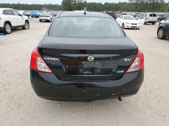  NISSAN VERSA 2012 Czarny