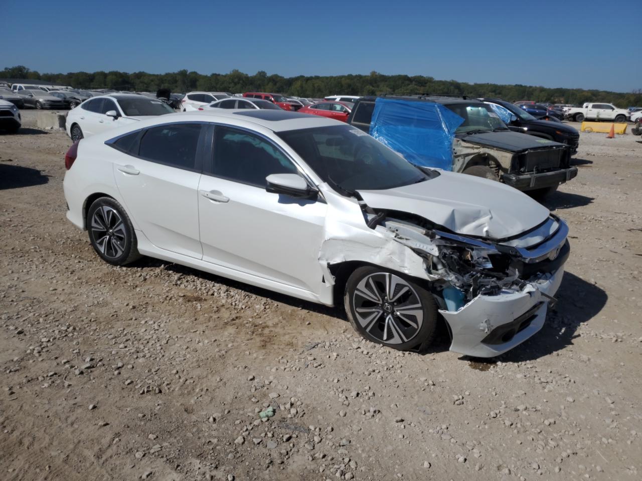 2017 Honda Civic - Image 4