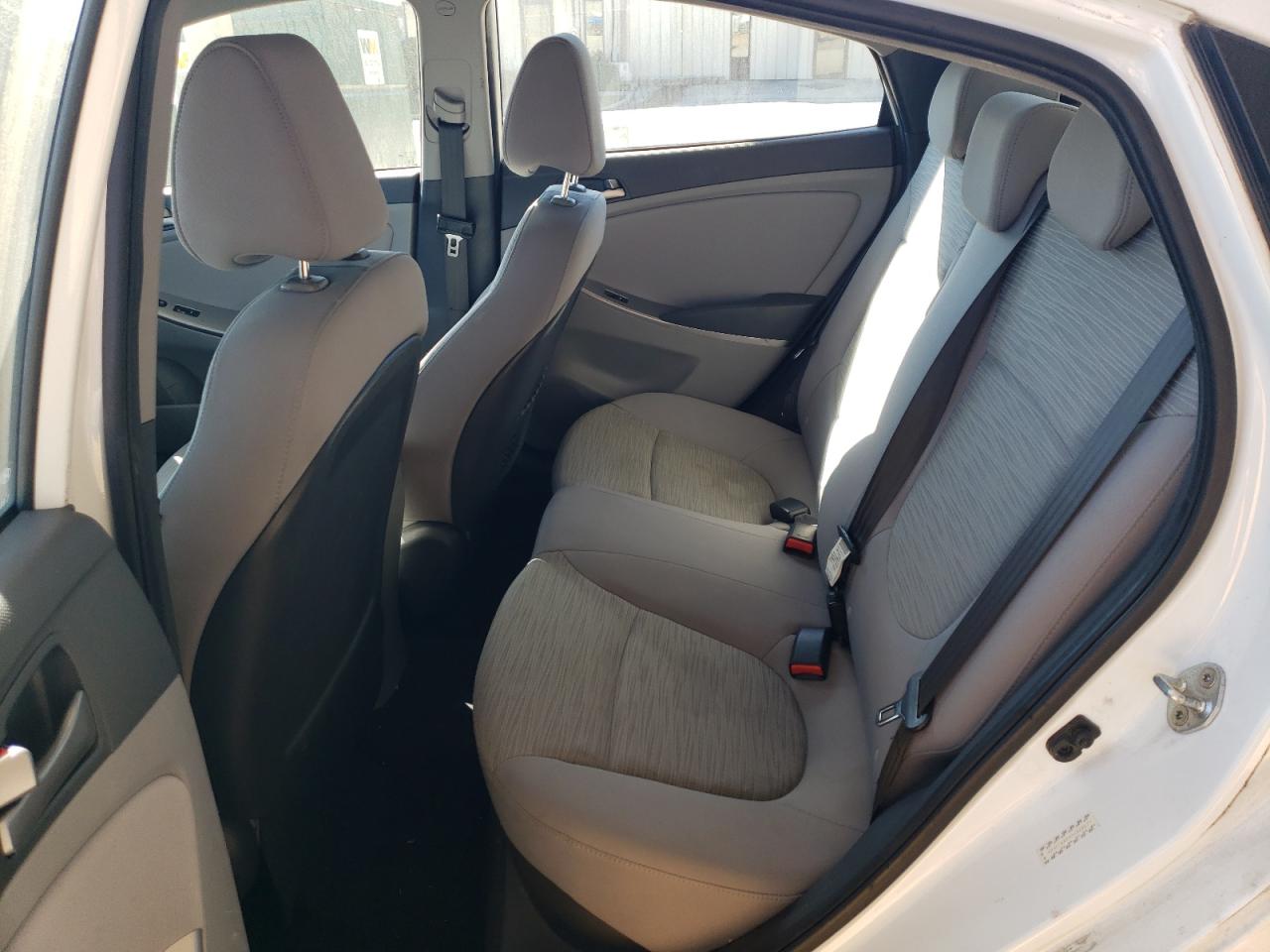 2017 Hyundai Accent - Image 10