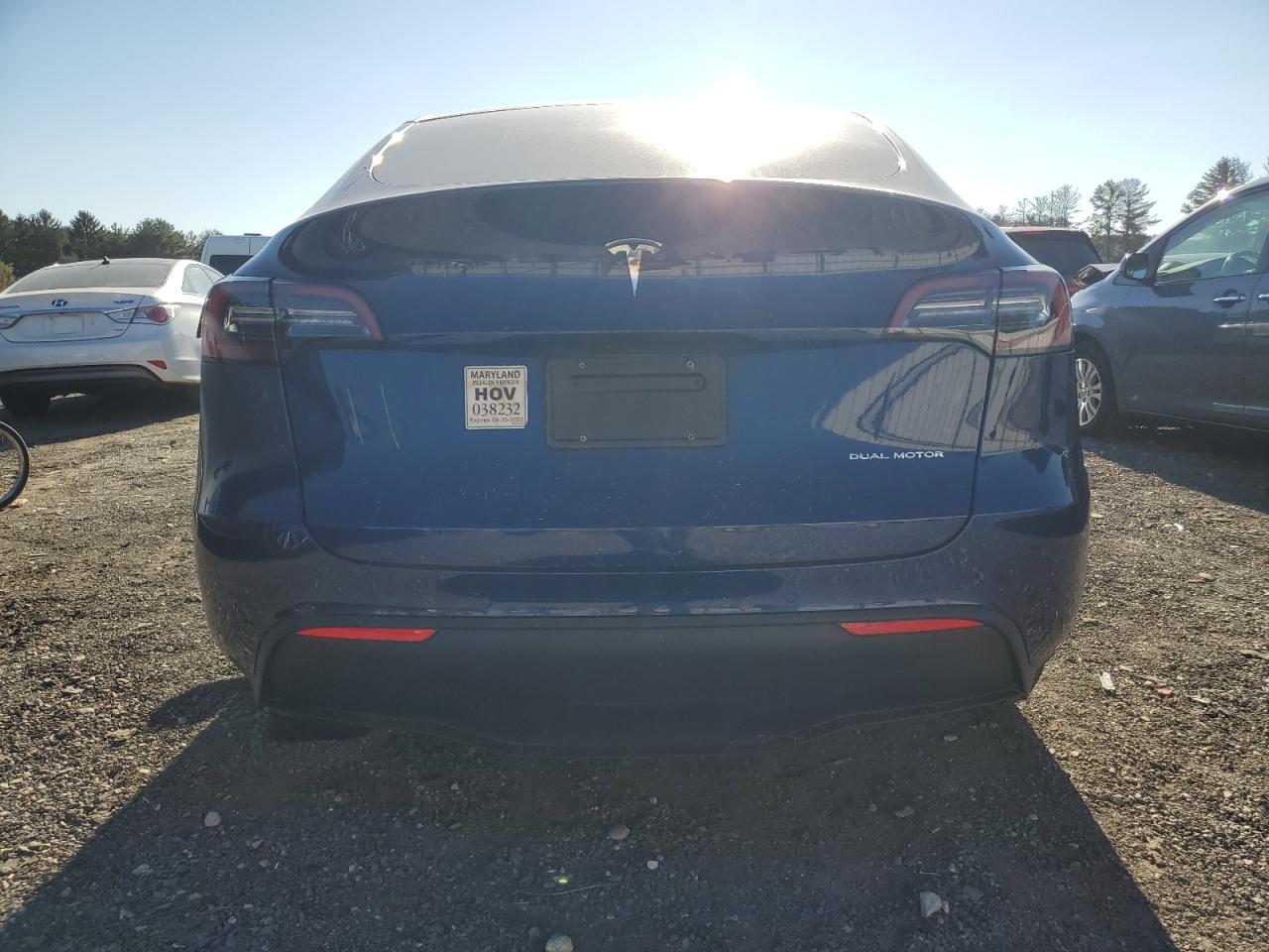 7SAYGDEE3NF445886 2022 Tesla Model Y