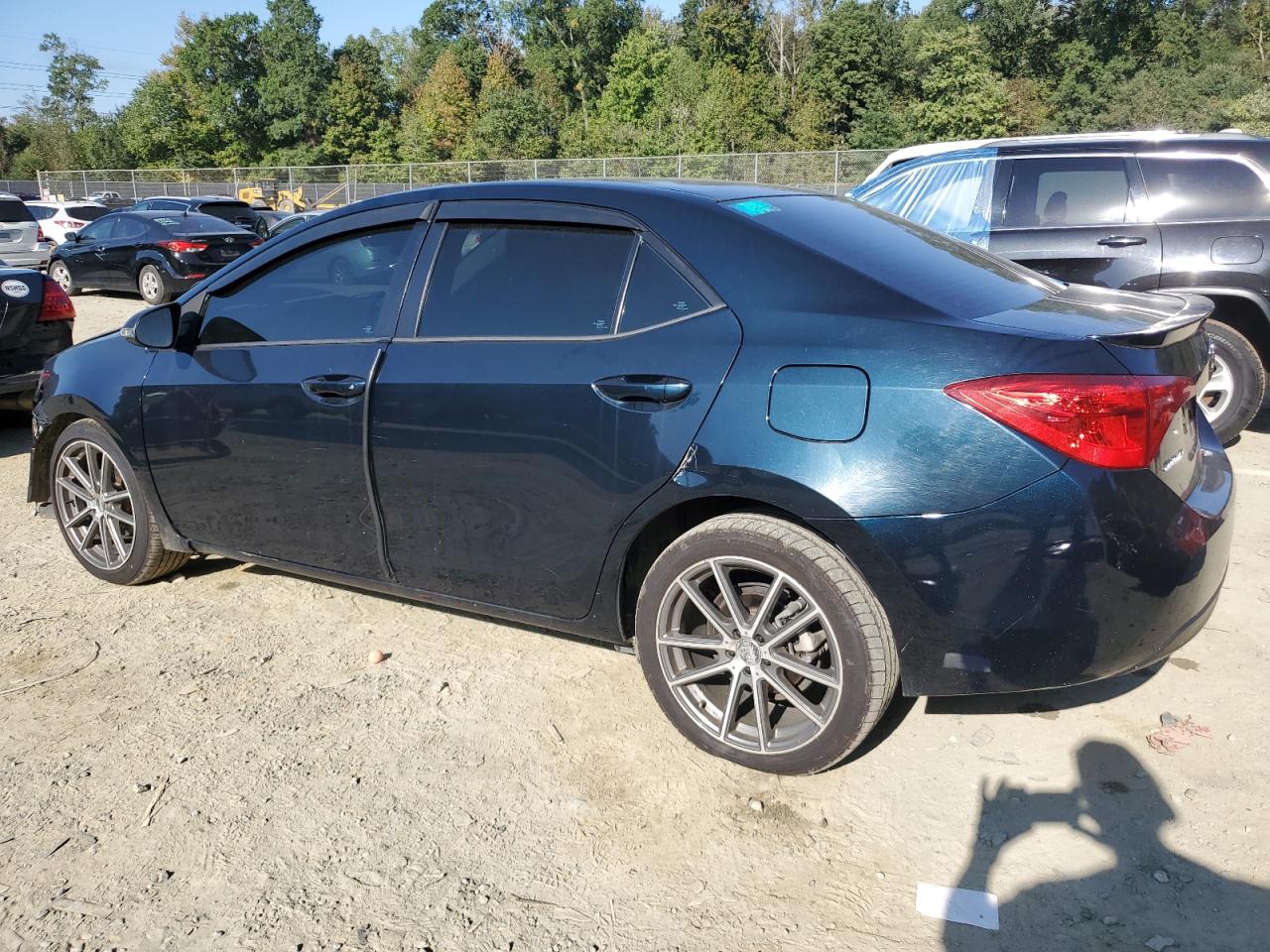 2019 Toyota Corolla - Image 2