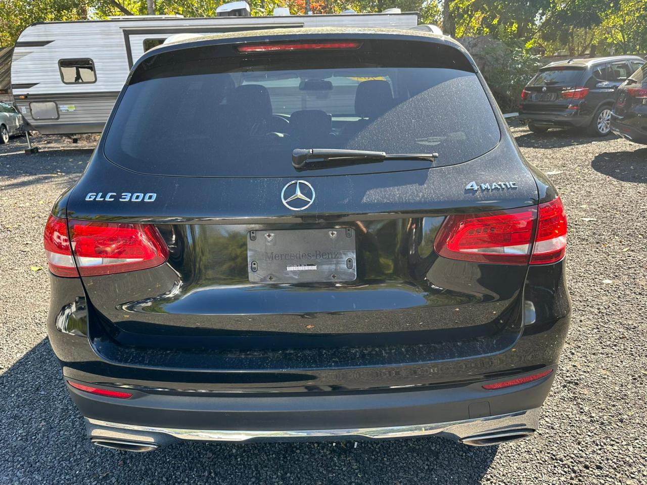 WDC0G4KB7GF108215 2016 Mercedes-Benz Glc 300 4Matic