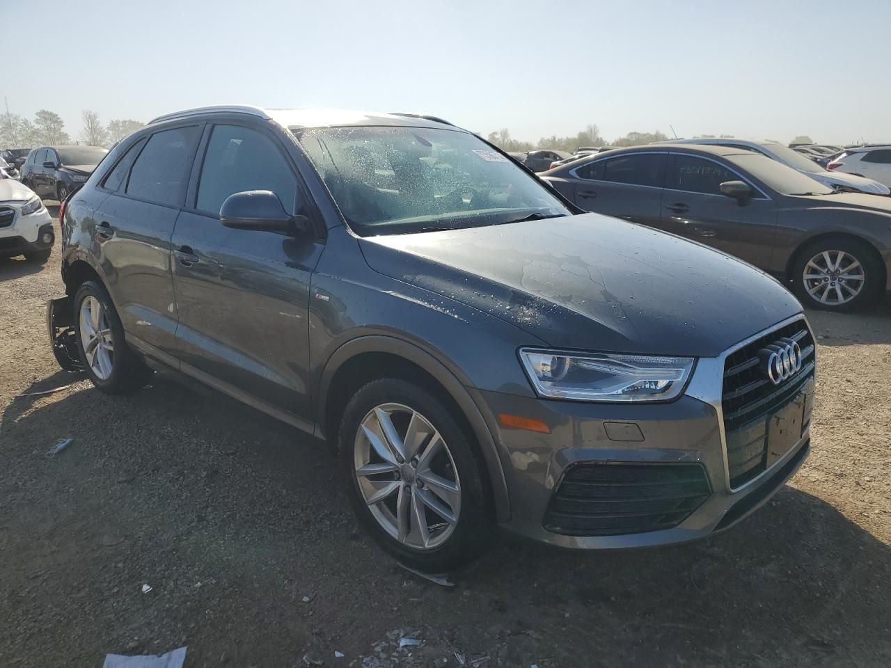 WA1BCCFS9JR005683 2018 Audi Q3 Premium