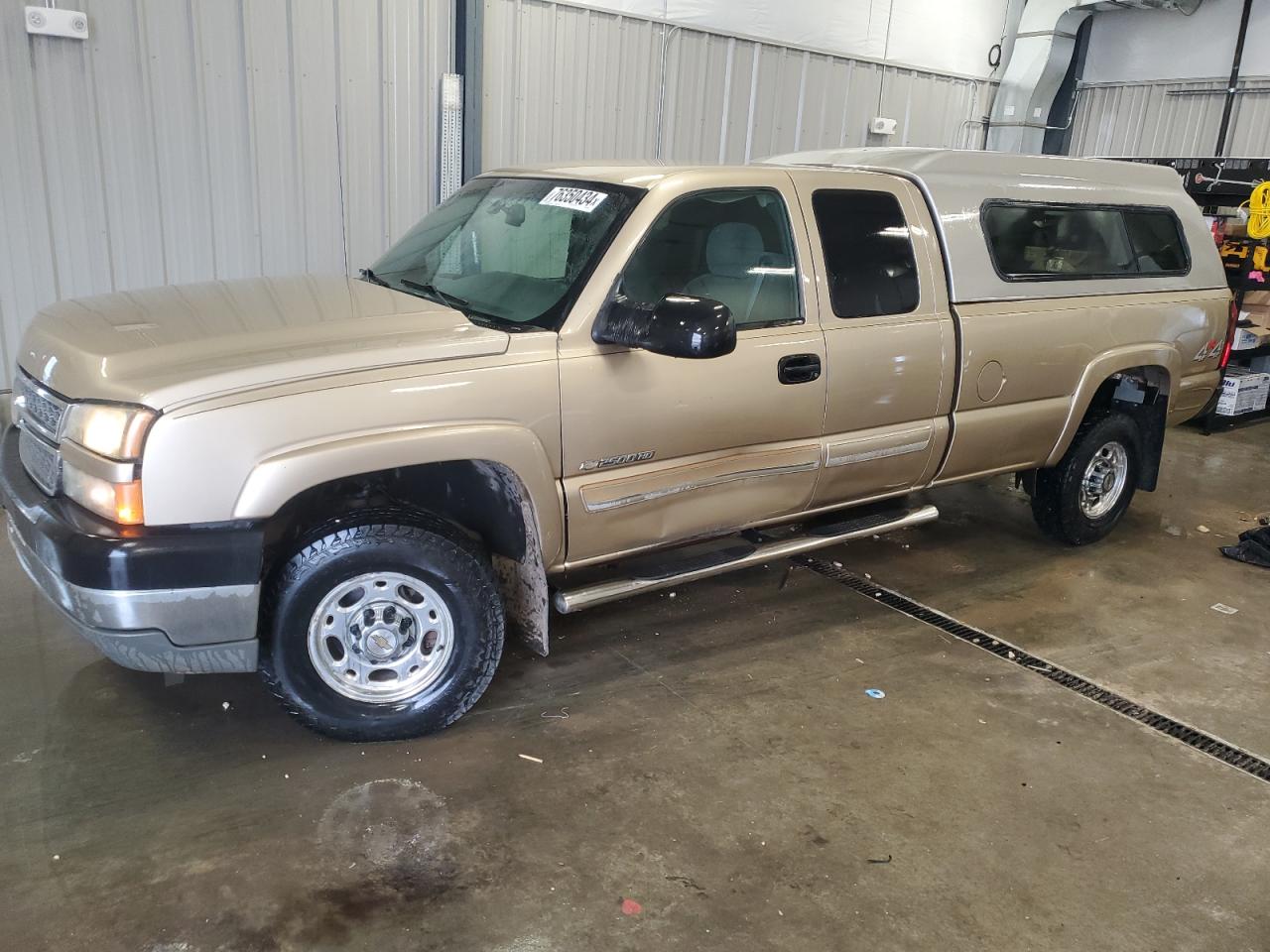 2005 Chevrolet Silverado - Image 1