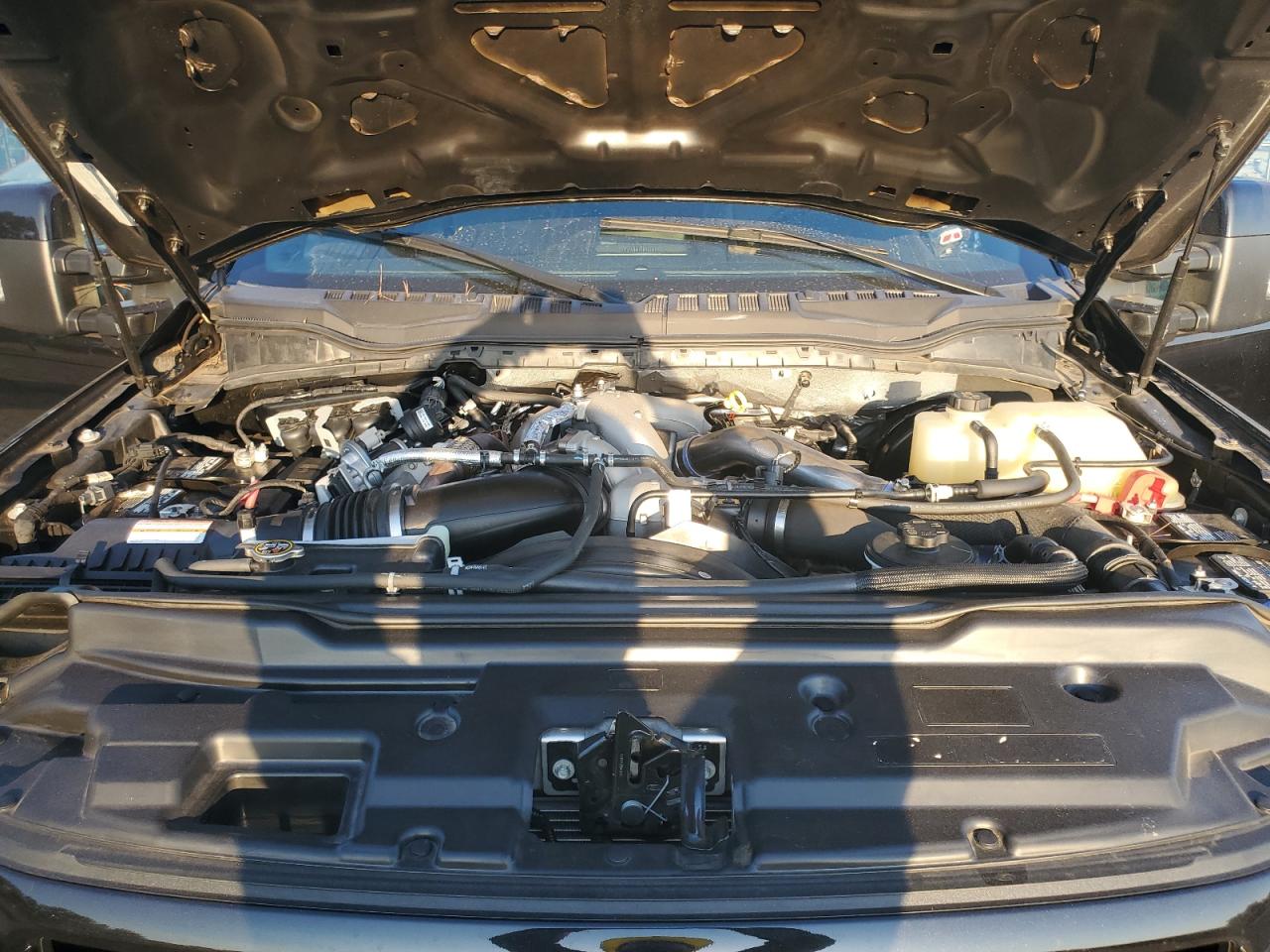 2022 Ford F250 - Image 11