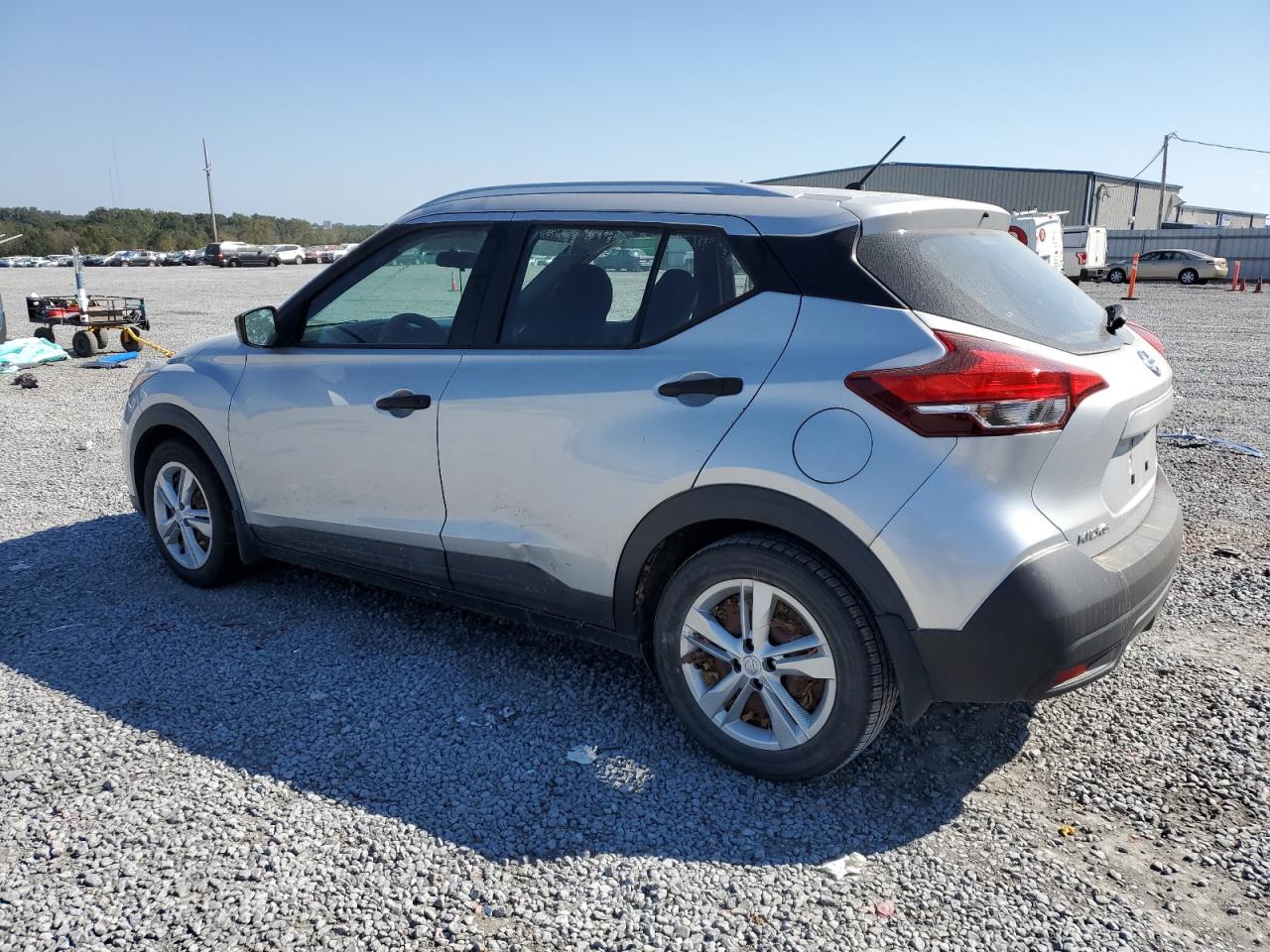 2019 Nissan Kicks - Image 2