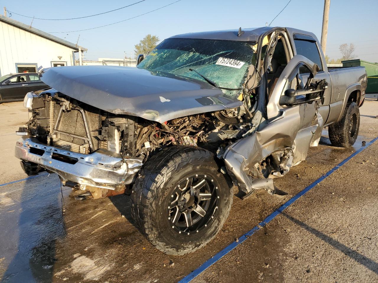 2006 Chevrolet Silverado K2500 Heavy Duty for Sale in Pekin, IL - Side