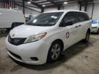 2016 Toyota Sienna  იყიდება West Mifflin-ში, PA - Side