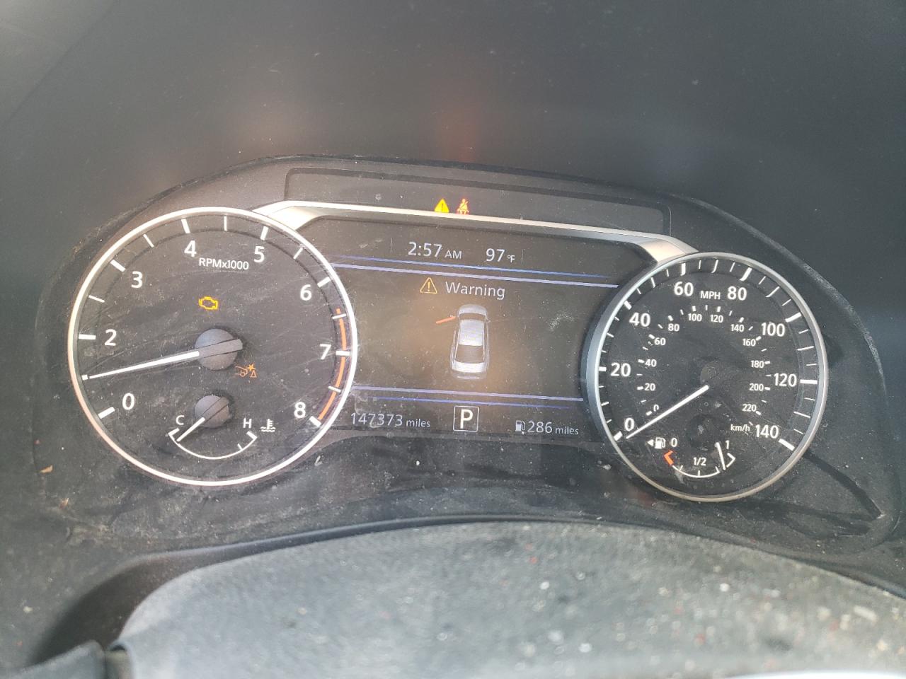 2019 Nissan Altima - Image 9