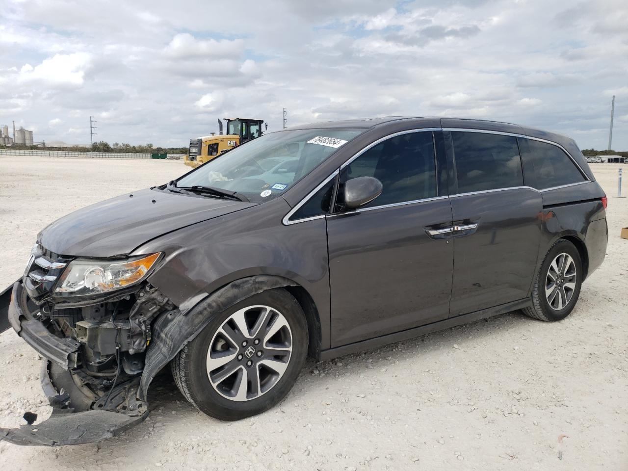 2016 Honda Odyssey - Image 1