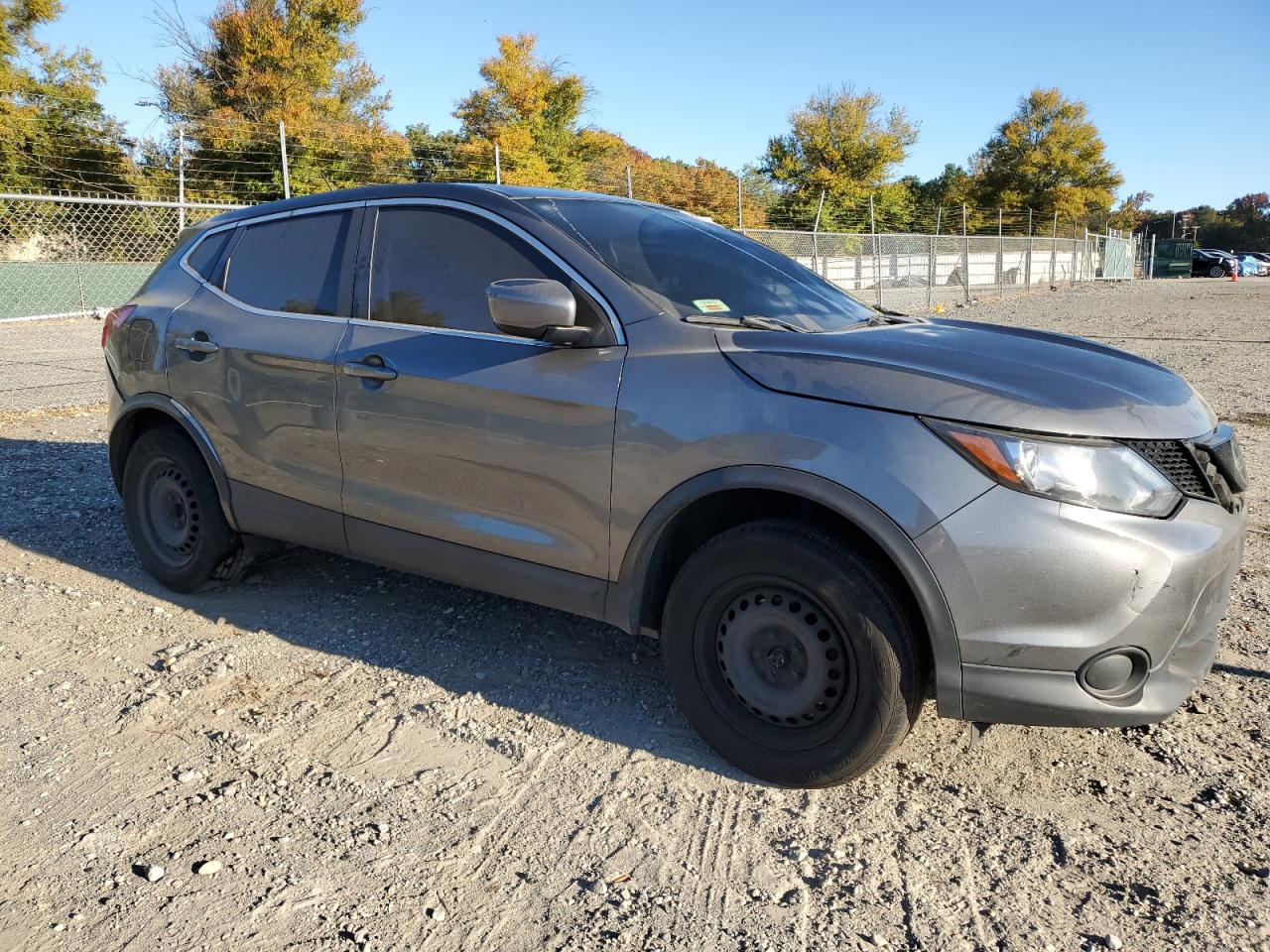 2019 Nissan Rogue - Image 4