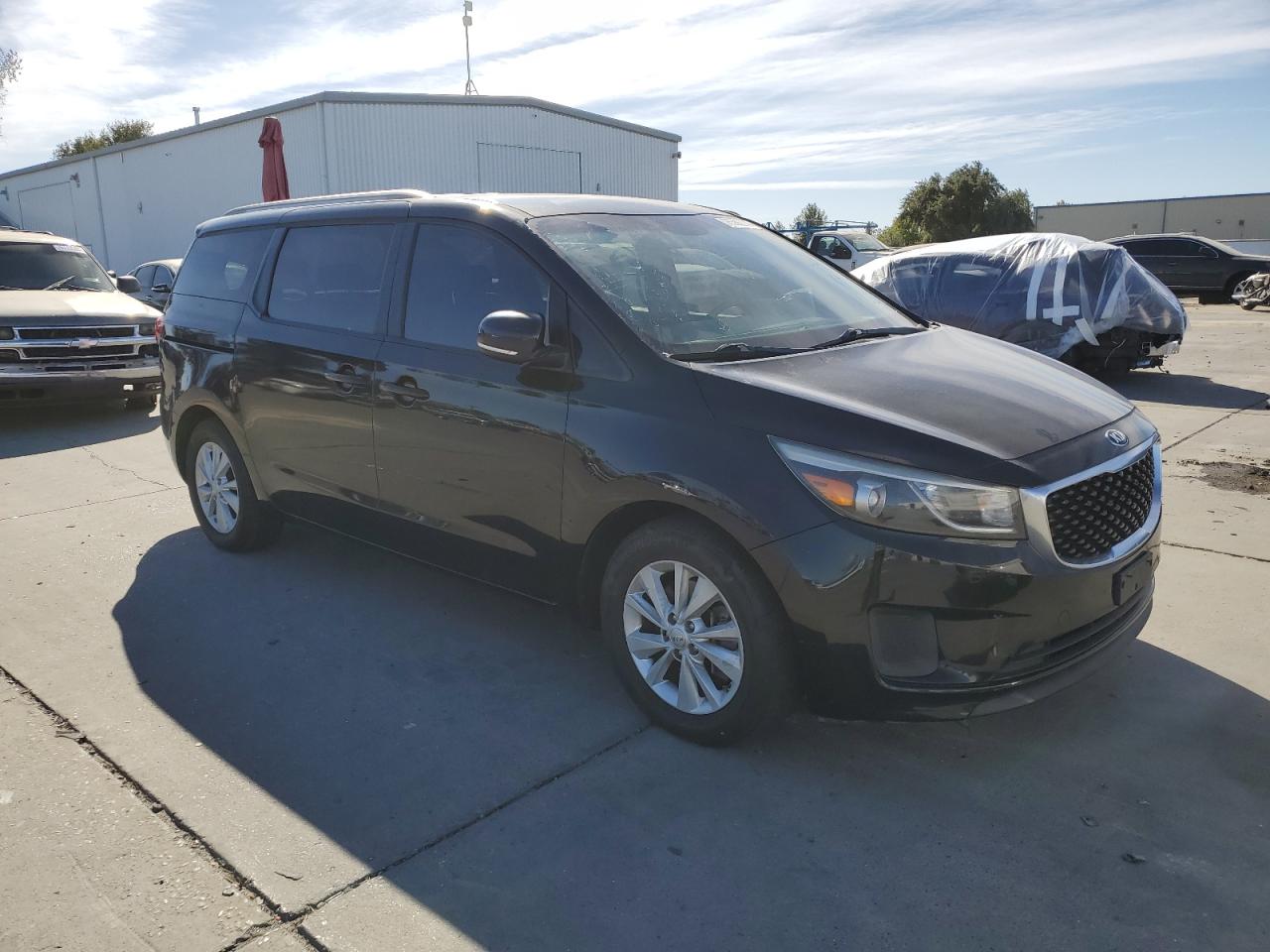 2015 Kia Sedona - Image 4