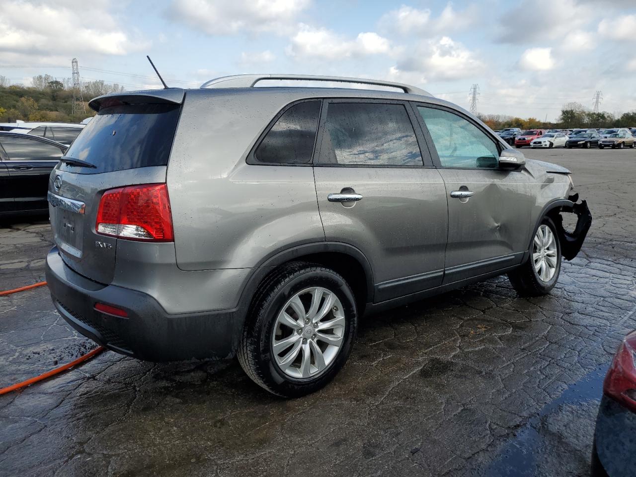 2011 Kia Sorento - Image 3