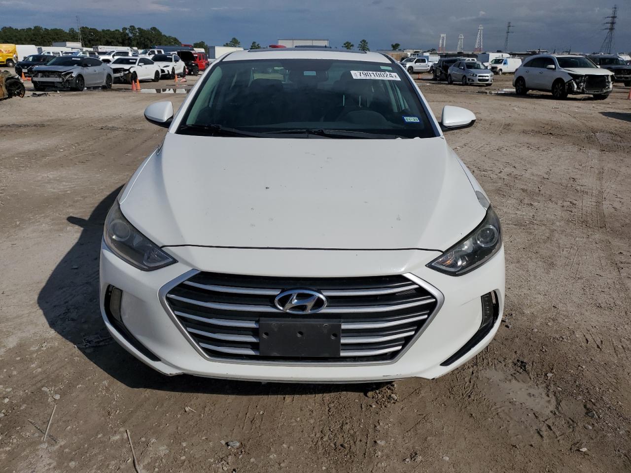 VIN 5NPD84LF4HH172225 2017 HYUNDAI ELANTRA no.5