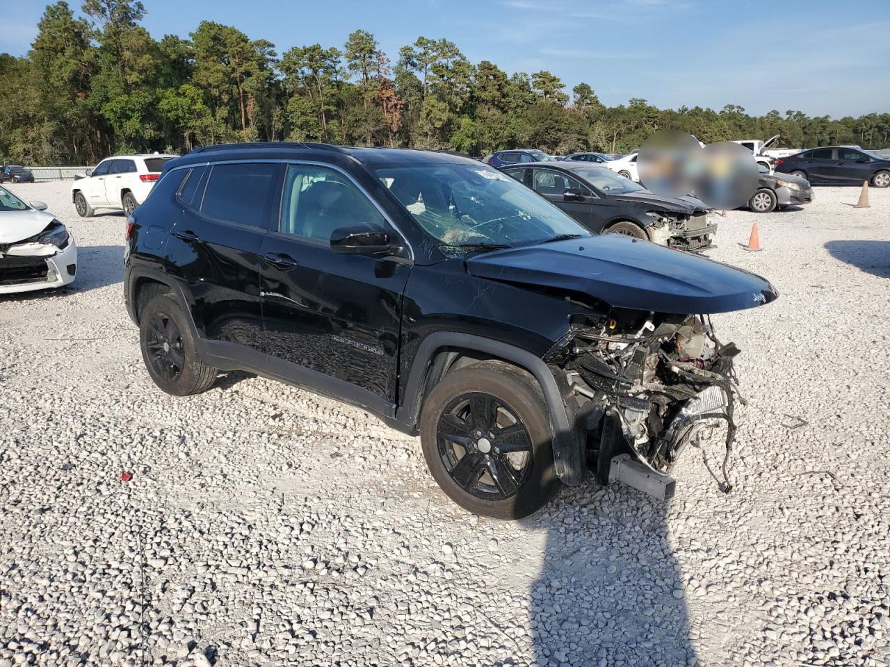 2022 Jeep Compass - Image 4