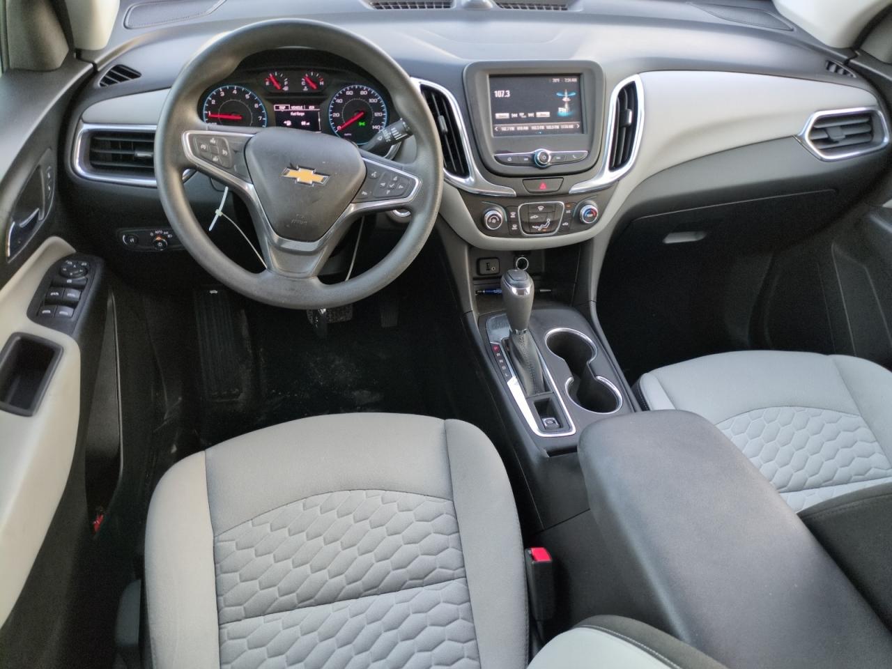 2018 Chevrolet Equinox - Image 8
